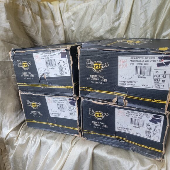 Dr.Martens Made In England Mens Suede Padded Collar Mule in Tan NWT Deadstock - Picture 11 of 13